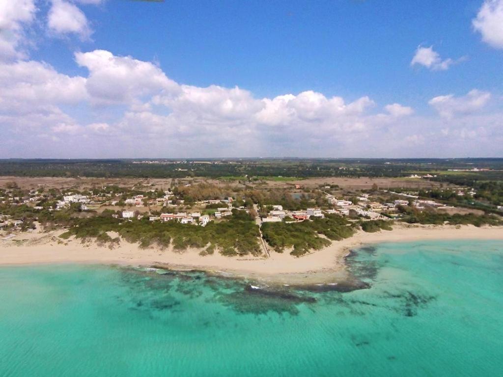 Villa Spiaggia Degli Angeli 切萨雷奥港 外观 照片